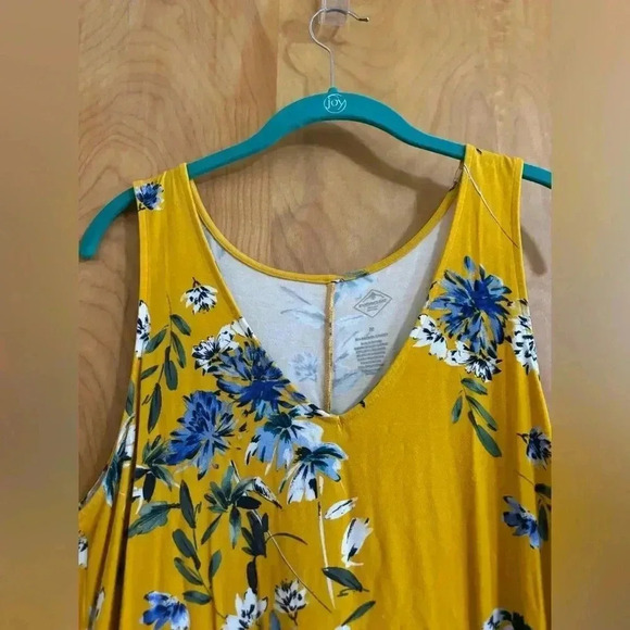 St.Johns Bay Midi Dress Floral Size Medium EUC - Picture 3 of 9